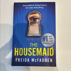The Housemaid by Freida McFadden Book